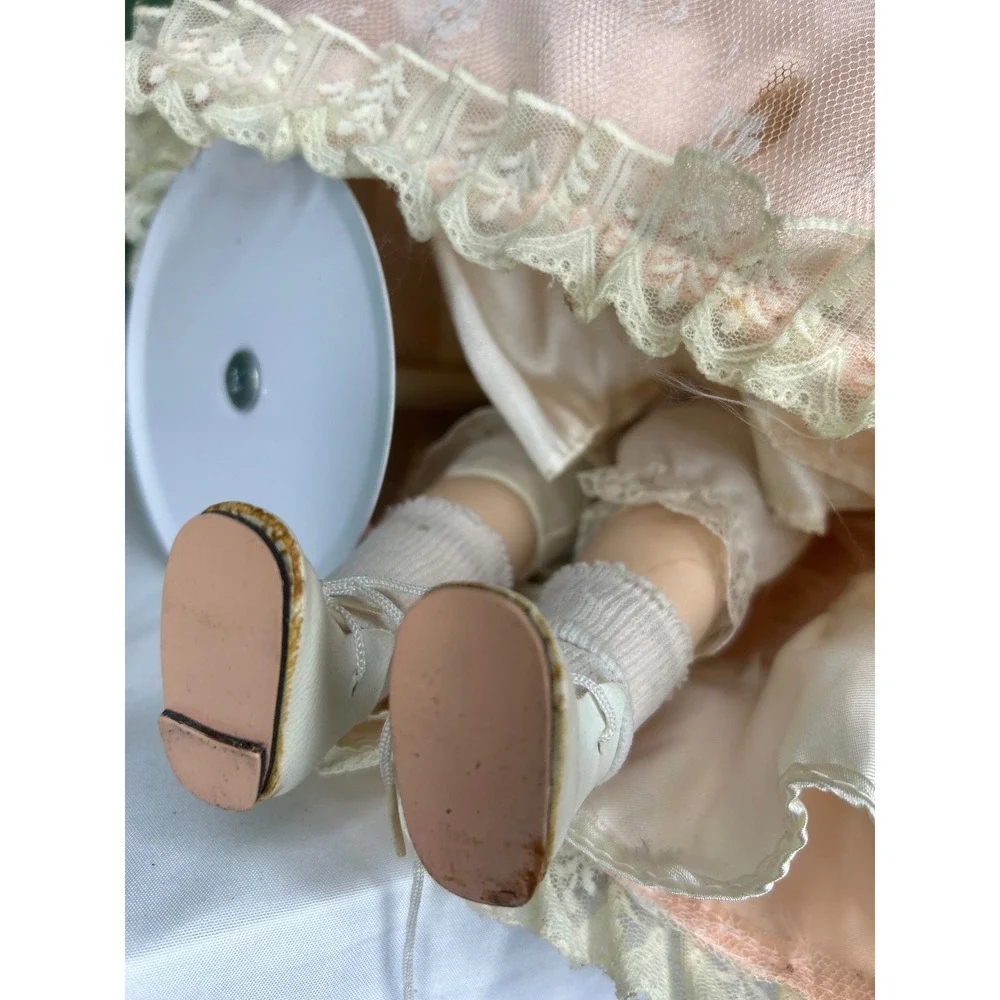 Vintage Porcelain Collector Doll Peach Lace Victorian Dress Auburn Hair Green